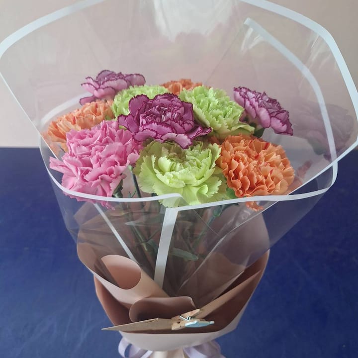ช่อคาร์เนชั่นหลากสี
